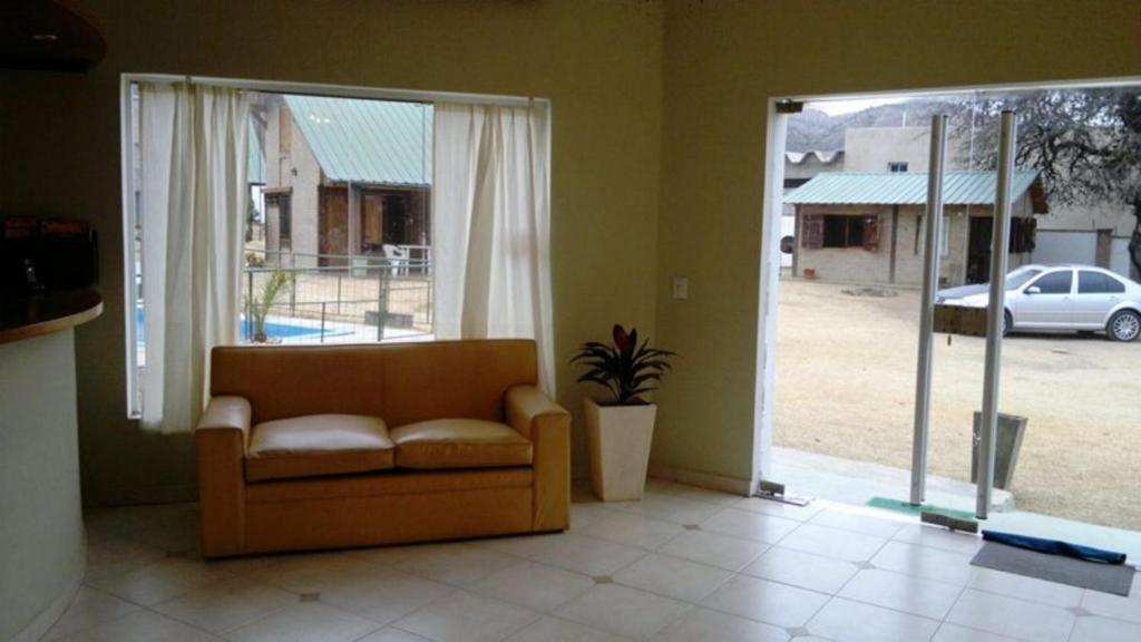 Lodge Brisas De Oro *