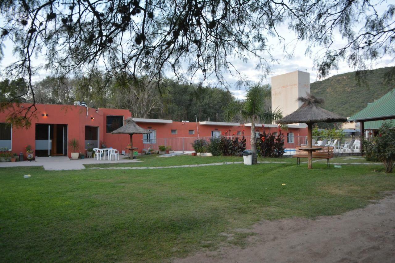 Brisas De Oro *